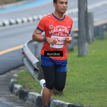 Runner Photo 7020302