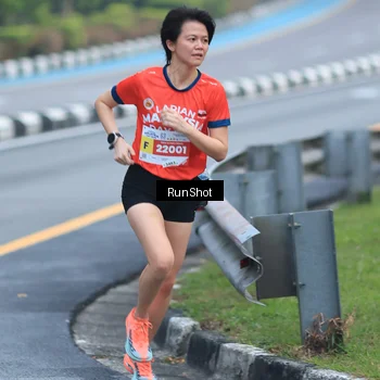 Runner Photo 7020303