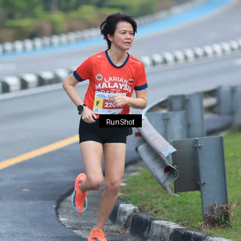 Runner Photo 7020318