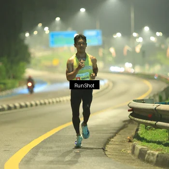 Runner Photo 7020345