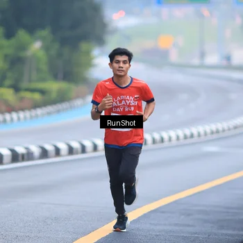Runner Photo 7020377