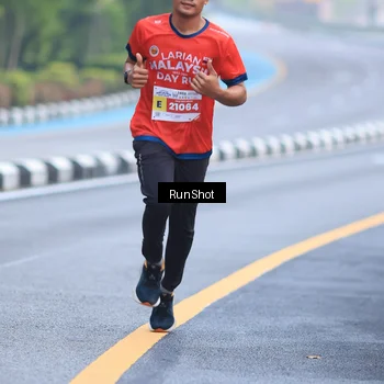 Runner Photo 7020385