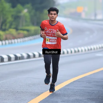 Runner Photo 7020387