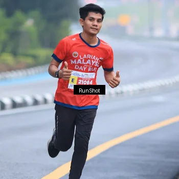 Runner Photo 7020396