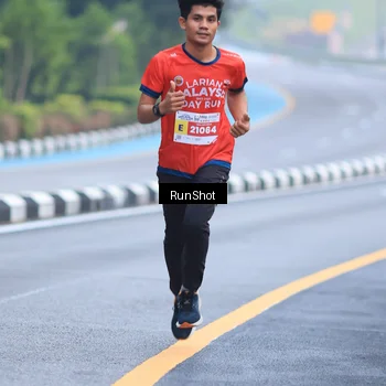 Runner Photo 7020398