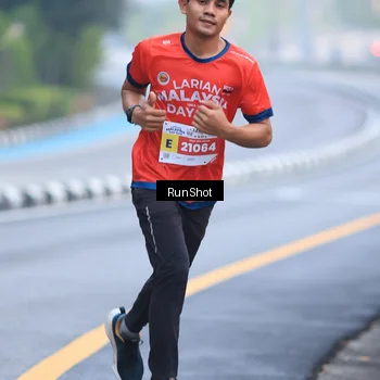 Runner Photo 7020400