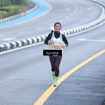 Runner Photo 7020408