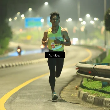 Runner Photo 7020409