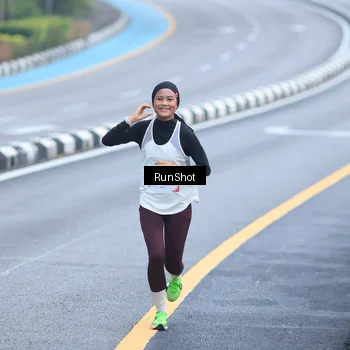 Runner Photo 7020413