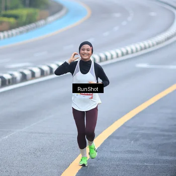 Runner Photo 7020416