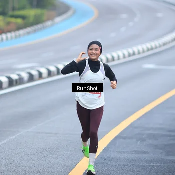 Runner Photo 7020420