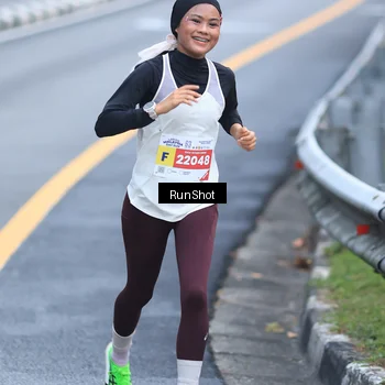 Runner Photo 7020445