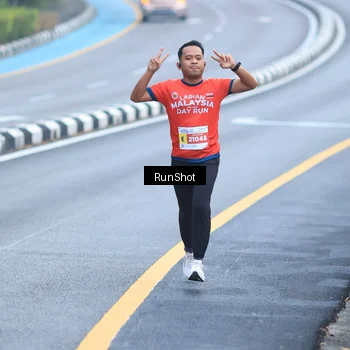 Runner Photo 7020479