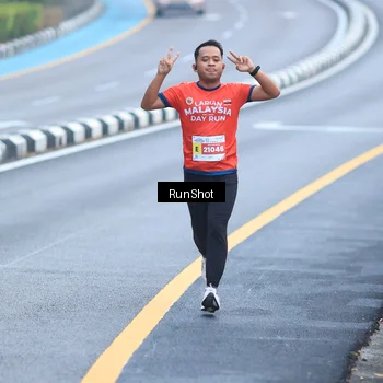 Runner Photo 7020485