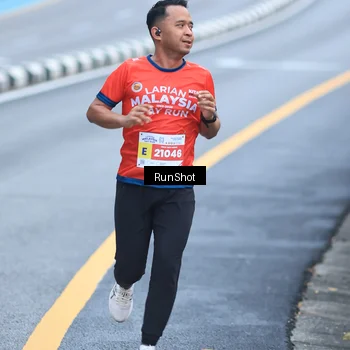 Runner Photo 7020494