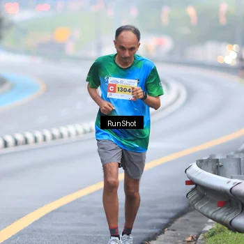 Runner Photo 7020501