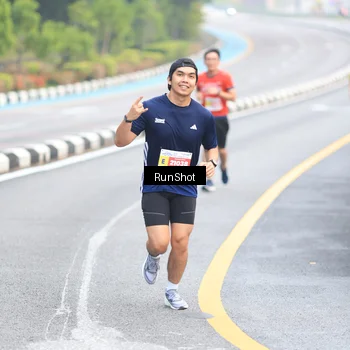 Runner Photo 7020553