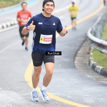 Runner Photo 7020559