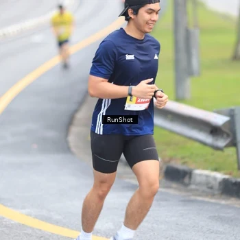 Runner Photo 7020570