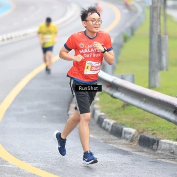 Runner Photo 7020583