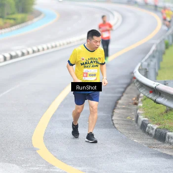 Runner Photo 7020601
