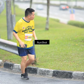 Runner Photo 7020607