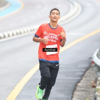 Runner Photo 7020617