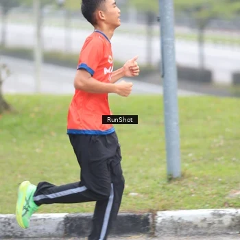Runner Photo 7020626