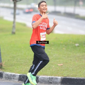 Runner Photo 7020628