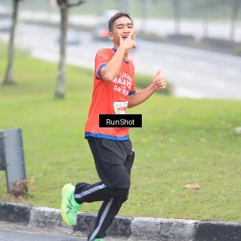 Runner Photo 7020636
