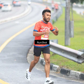 Runner Photo 7020648