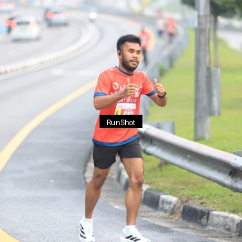 Runner Photo 7020649