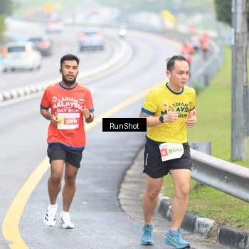 Runner Photo 7020660