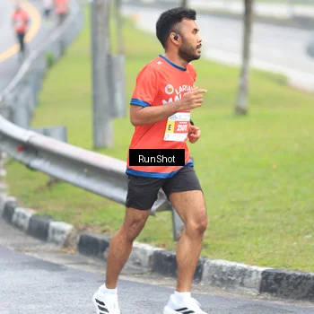 Runner Photo 7020662