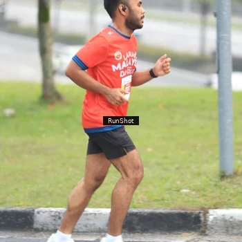 Runner Photo 7020670