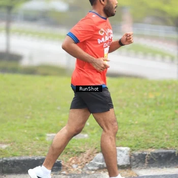 Runner Photo 7020672