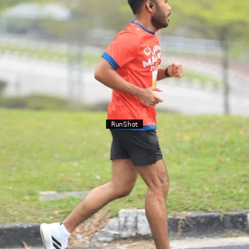 Runner Photo 7020675