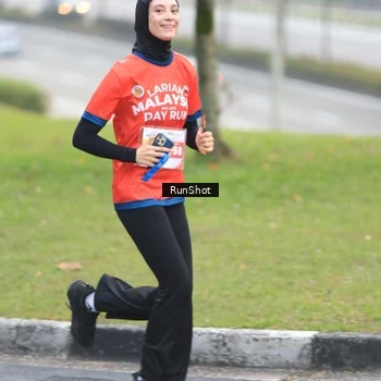 Runner Photo 7020689