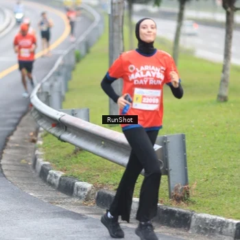 Runner Photo 7020699