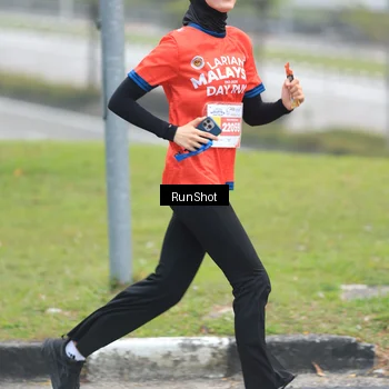 Runner Photo 7020703