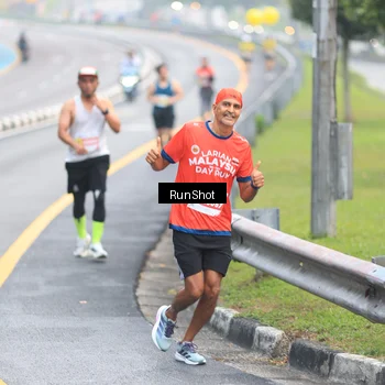 Runner Photo 7020711