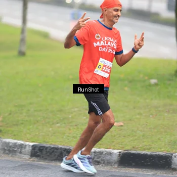 Runner Photo 7020727