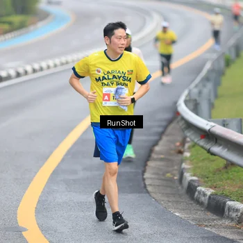 Runner Photo 7020733