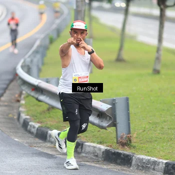 Runner Photo 7020736