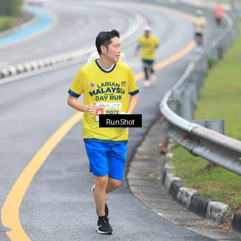 Runner Photo 7020739