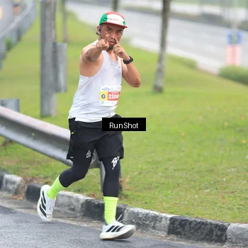 Runner Photo 7020743