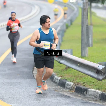 Runner Photo 7020758