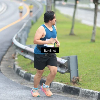 Runner Photo 7020766