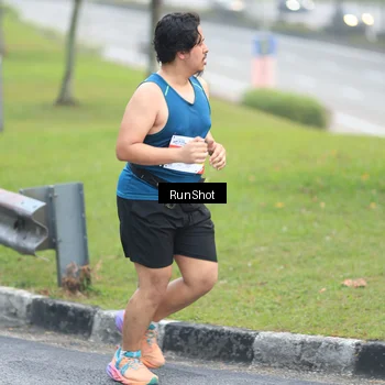 Runner Photo 7020774