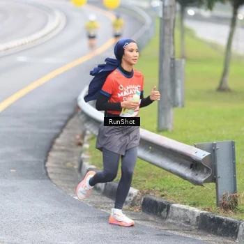 Runner Photo 7020829